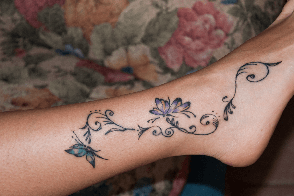perguntas-frequentes-sobre-como-cuidar-de-uma-tatuagem-descascando perguntas-frequentes-sobre-como-cuidar-de-uma-tatuagem-descascando